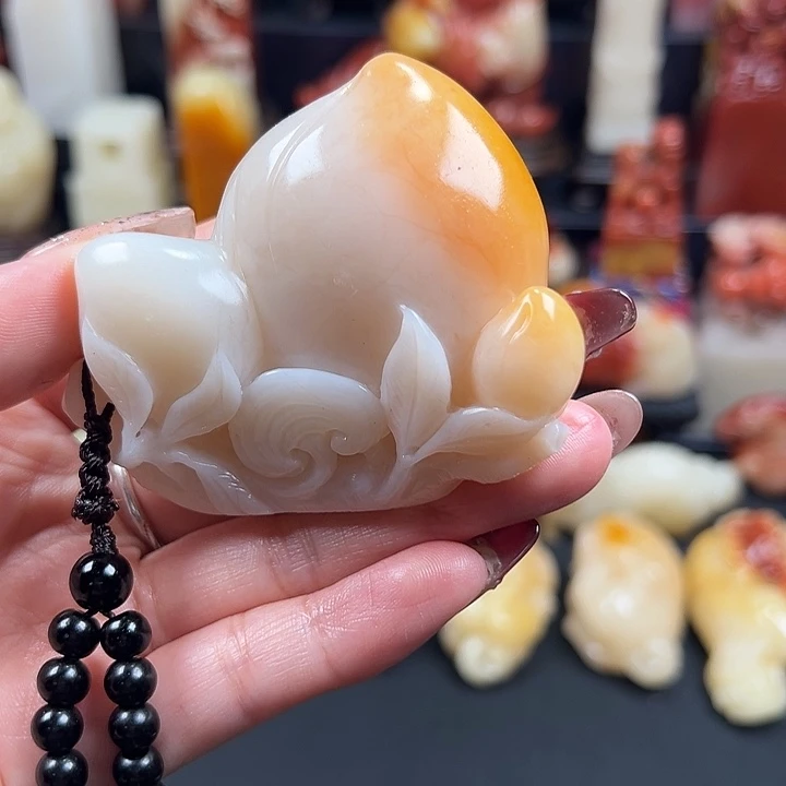 寿山石老性芙蓉石