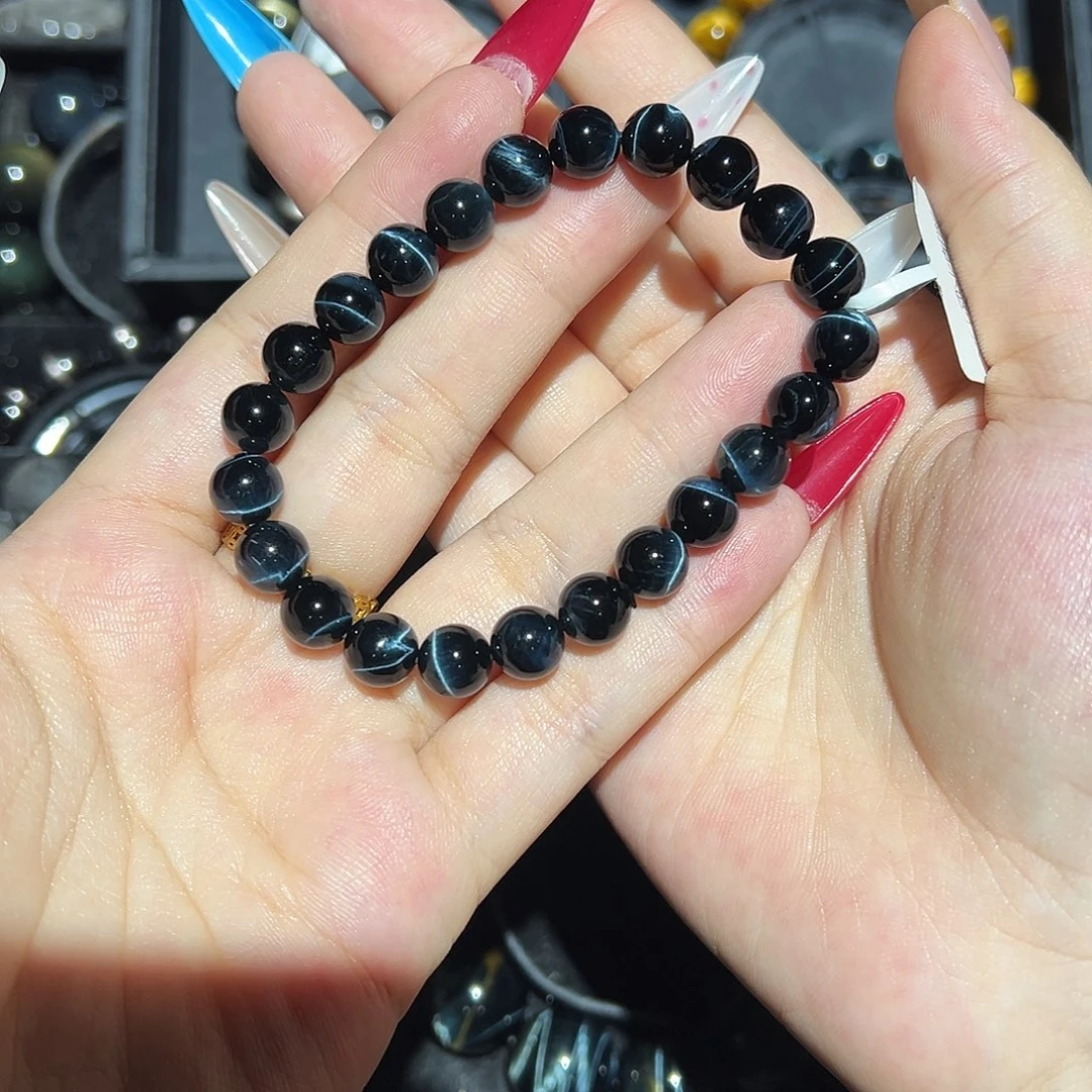 奕***辰未镶嵌木变石手饰
