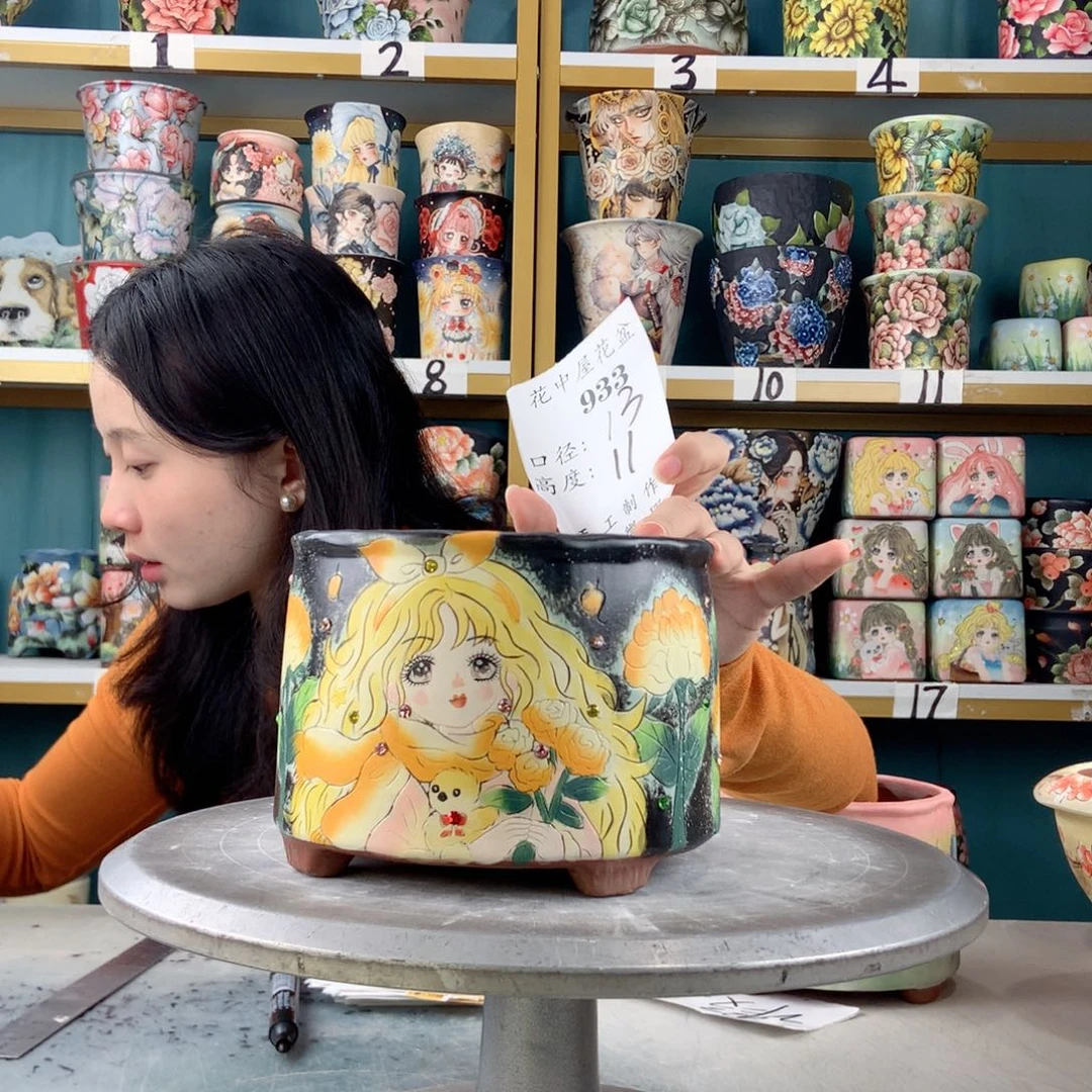 景德镇手工花盆933