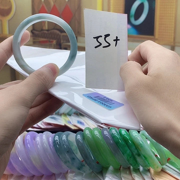 未镶嵌手镯翡翠翡翠
