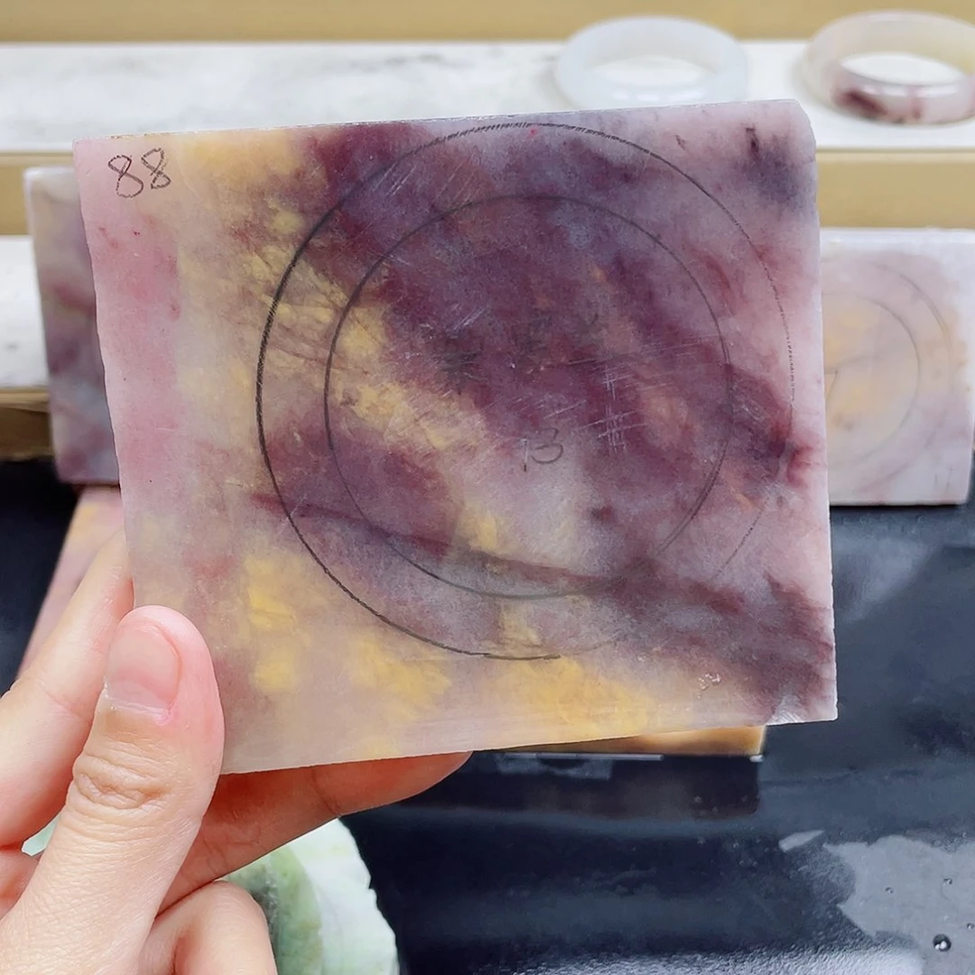 石英质玉手镯未镶嵌定制