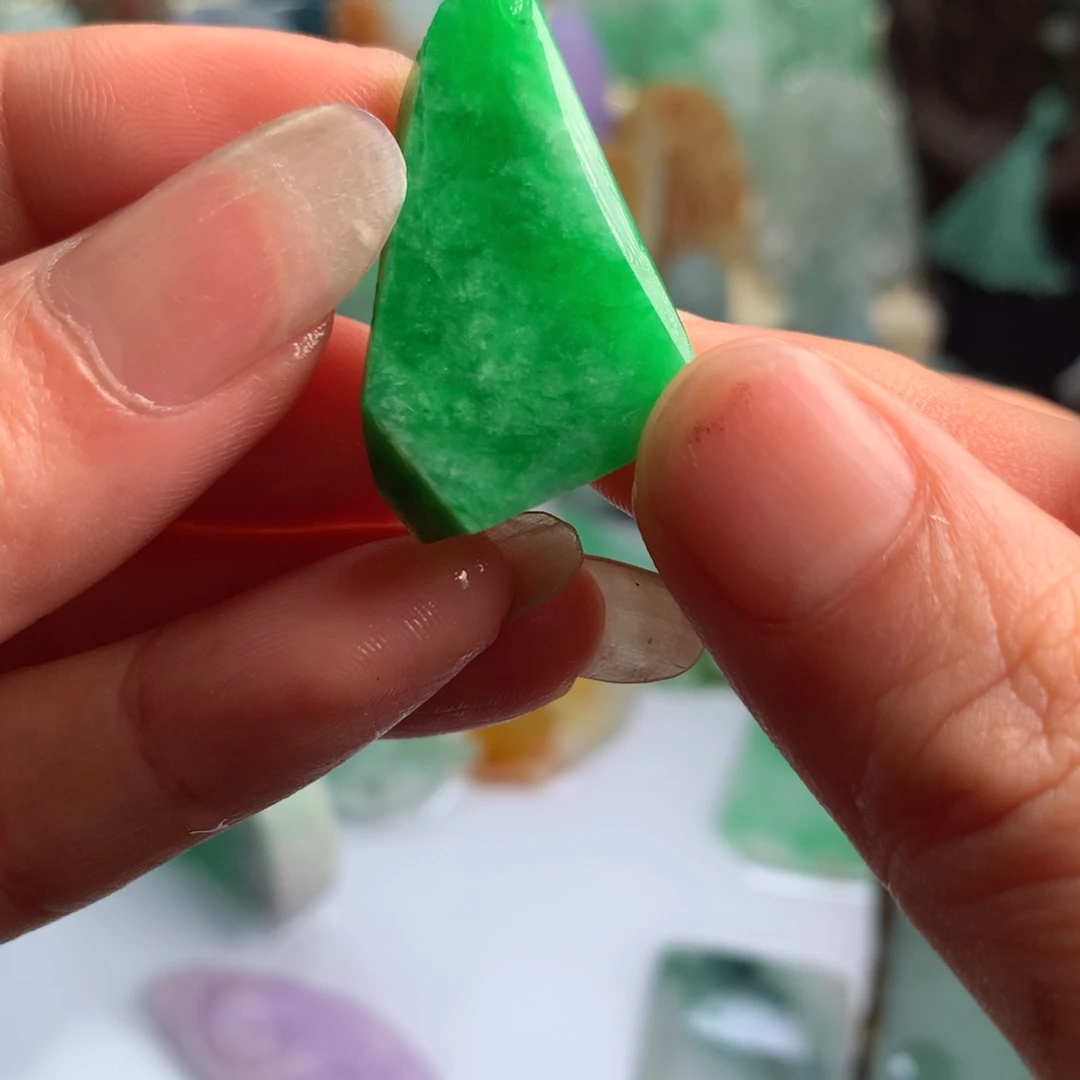 未镶嵌定制翡翠翡翠