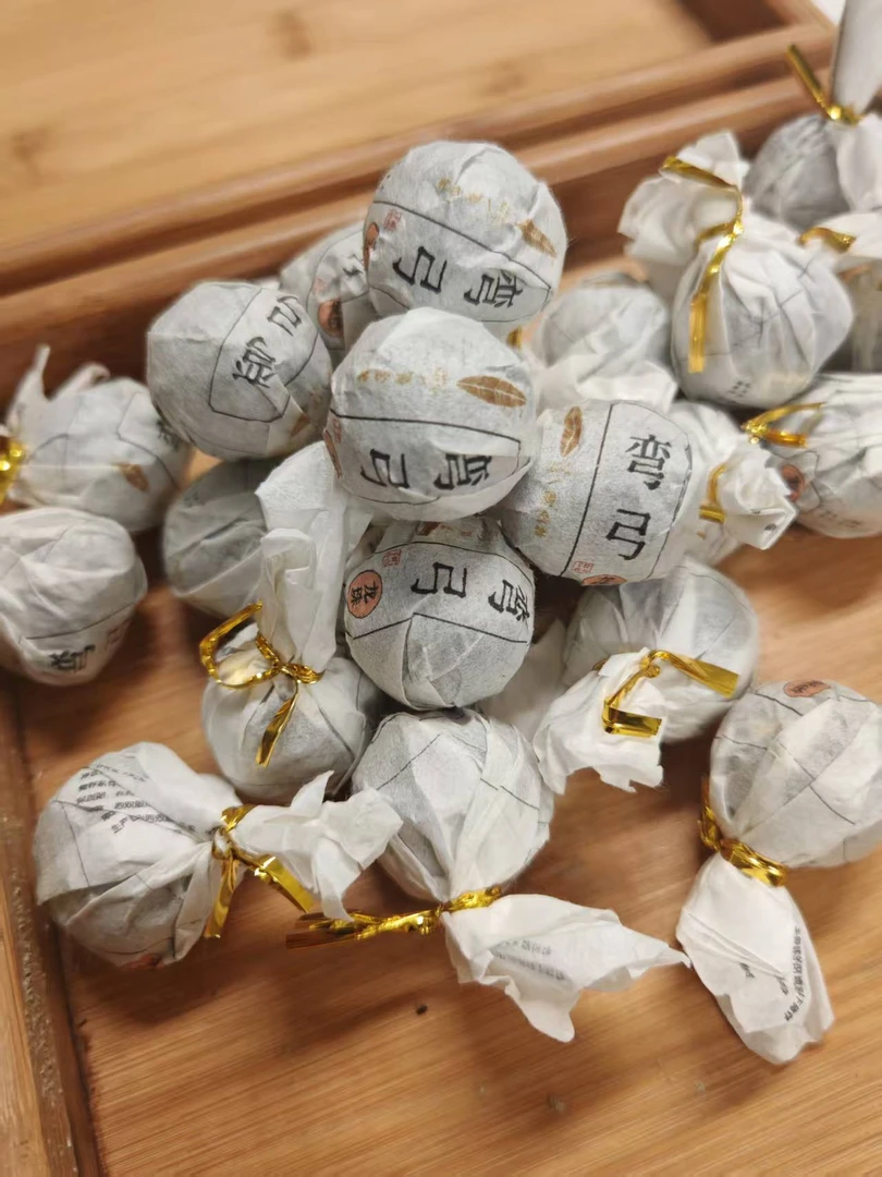 金鉴8g龙珠 弯弓古树纯料 普洱生茶