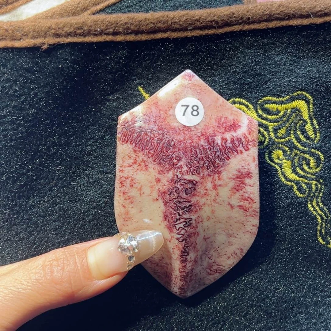 鹿骨把件鹿骨材质