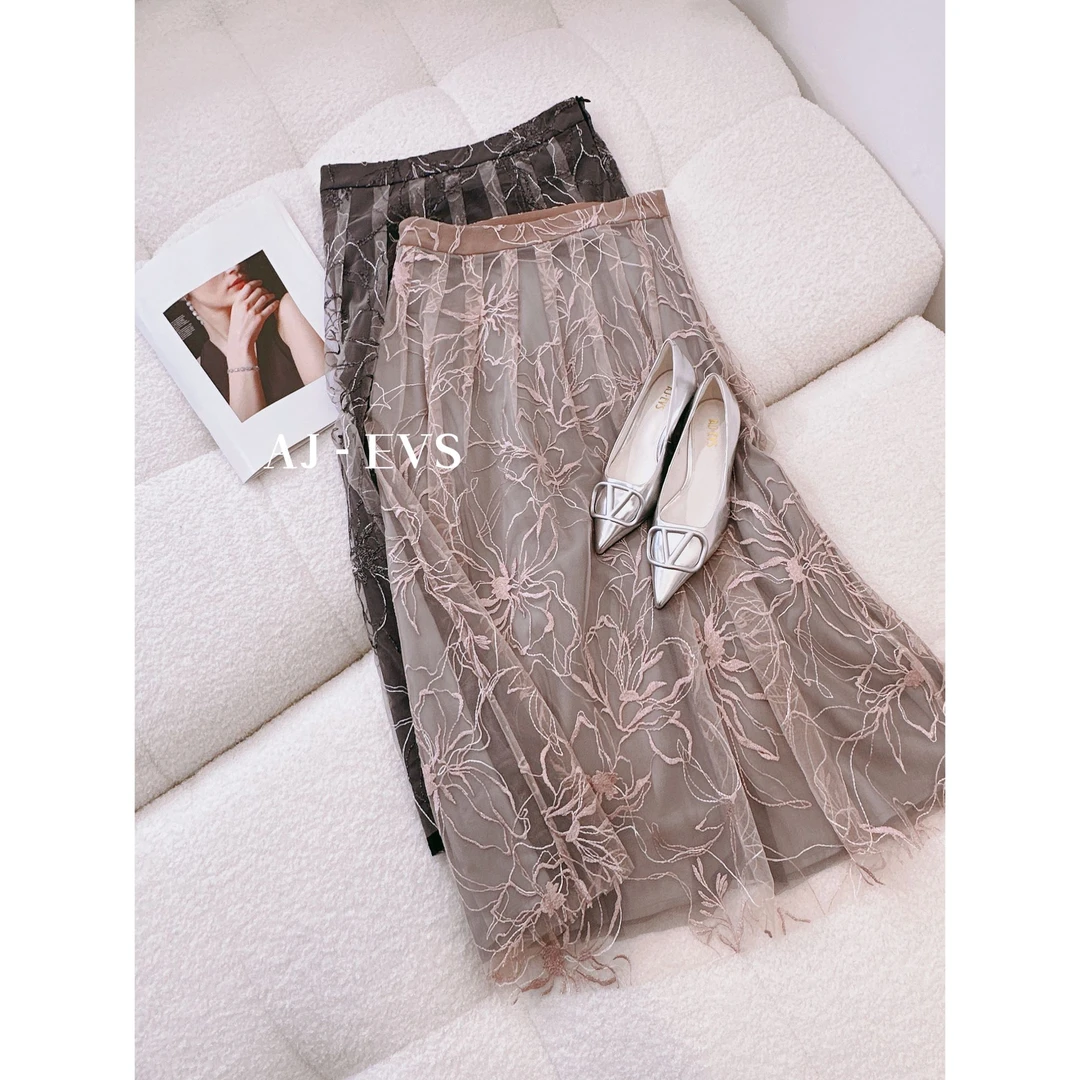 AJ-EVS【蕾丝的诱惑·进口金丝立体蕾丝褶子A字显瘦半裙】