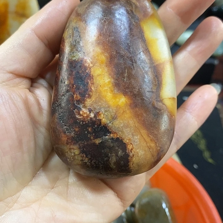 小***。未镶嵌和田玉（糖玉）挂件