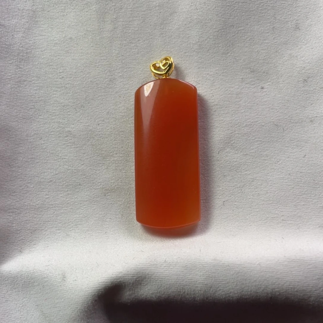 若****南红玛瑙18K金镶嵌原矿精品南红无法事牌吊坠