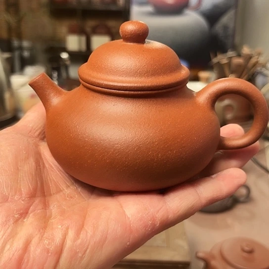 茶壶紫砂原矿半手