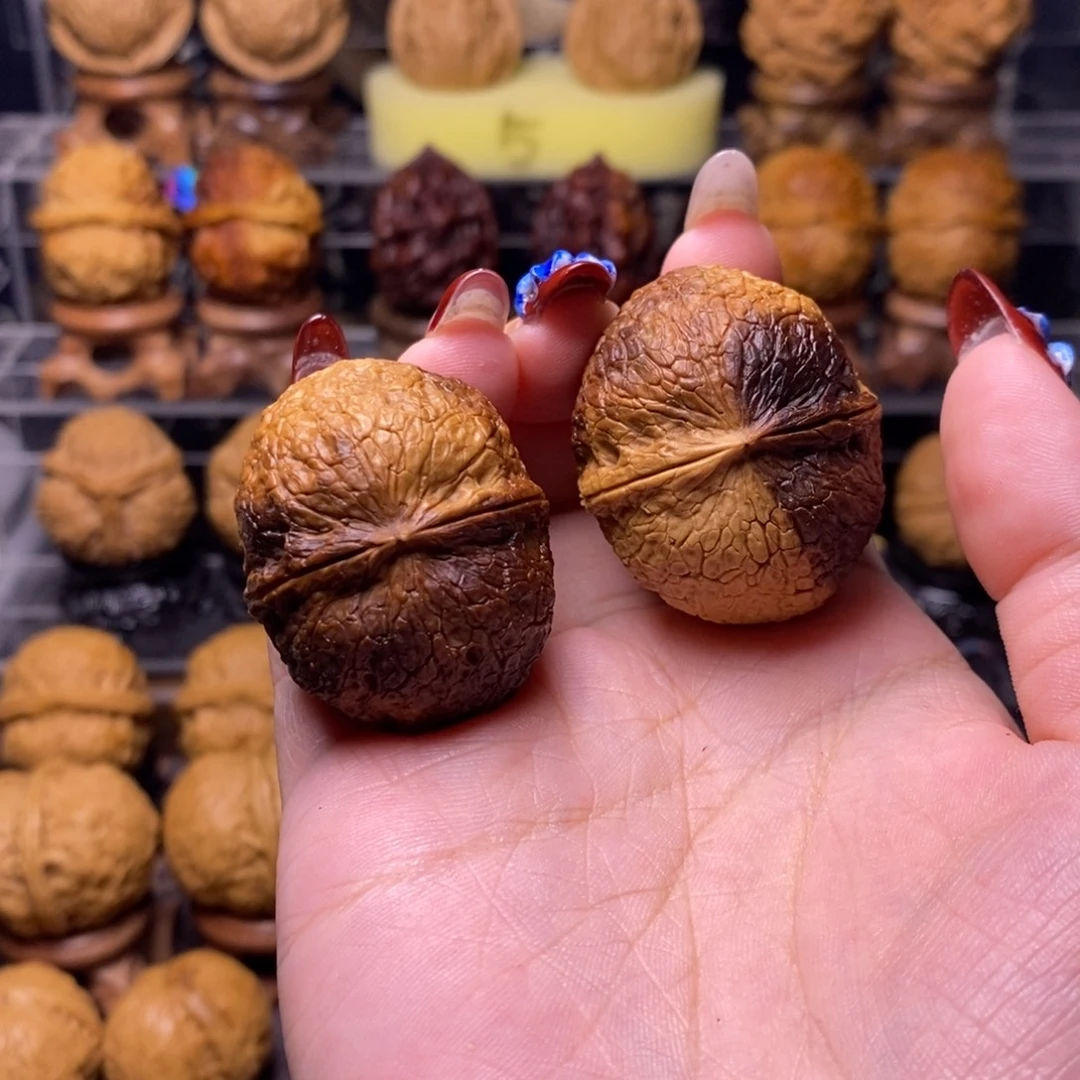 文玩核桃把件Z25七彩龙珠38尺