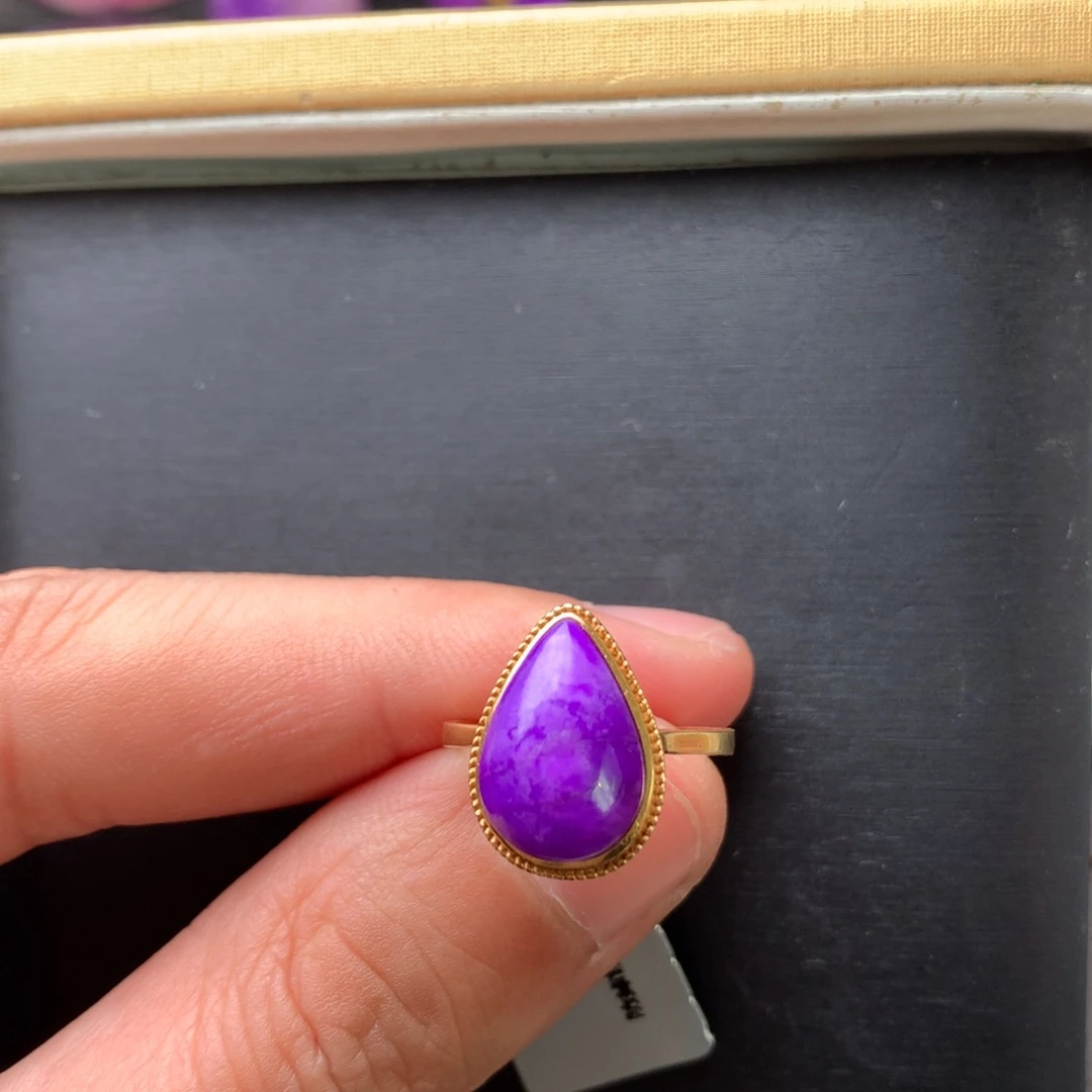 苏纪石（舒俱来）18K金镶嵌戒指