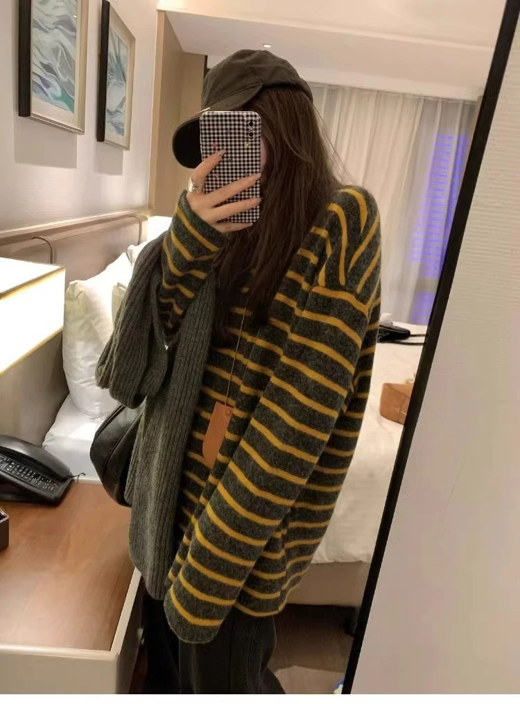 秋冬韩系氛围感条纹圆领t恤女加厚慵懒风宽松打底糯米绒软糯上衣