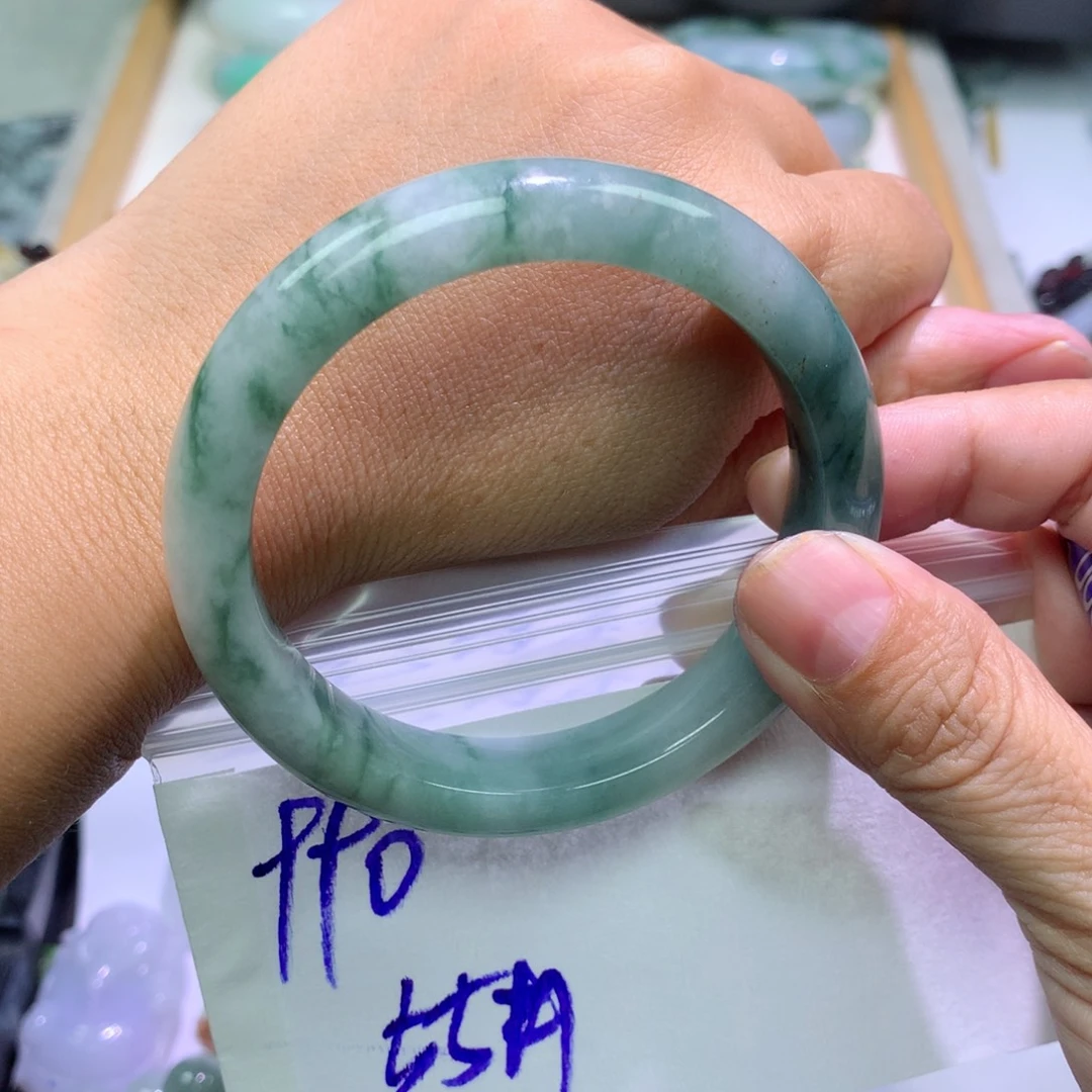 定制翡翠未镶嵌手镯55