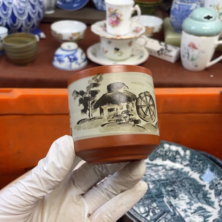 他家瓷器真美…开播了