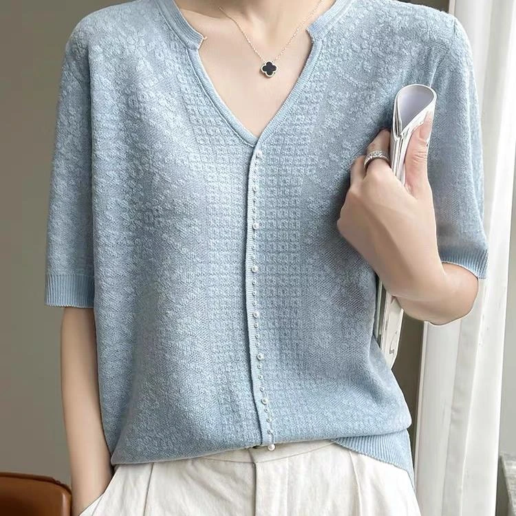 【小v领订珠浮雕短袖】新款春夏针织衫A204