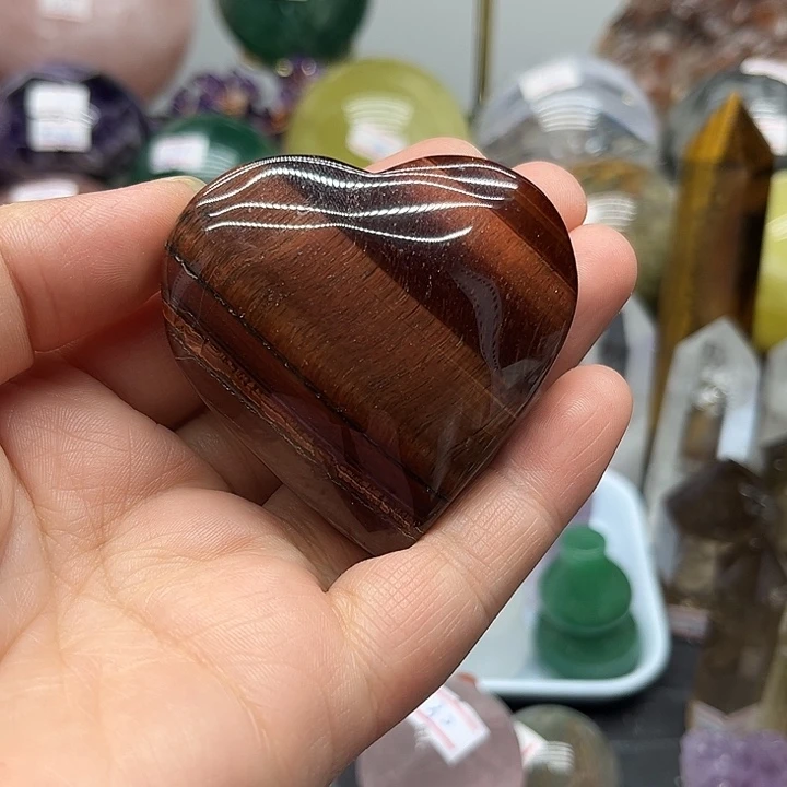 未镶嵌珠宝半成品水晶113块红虎晶爱心