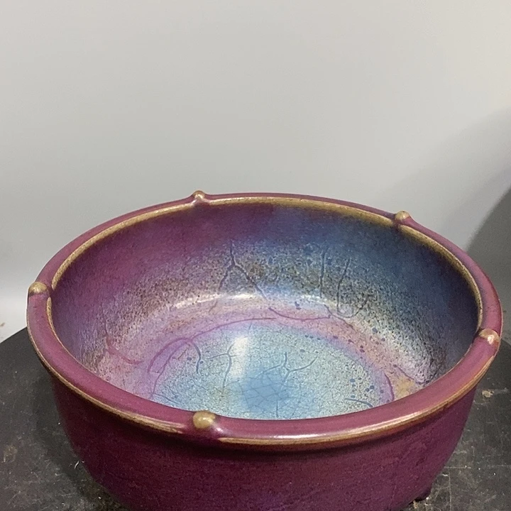 钧窑鼓钉洗造型独特