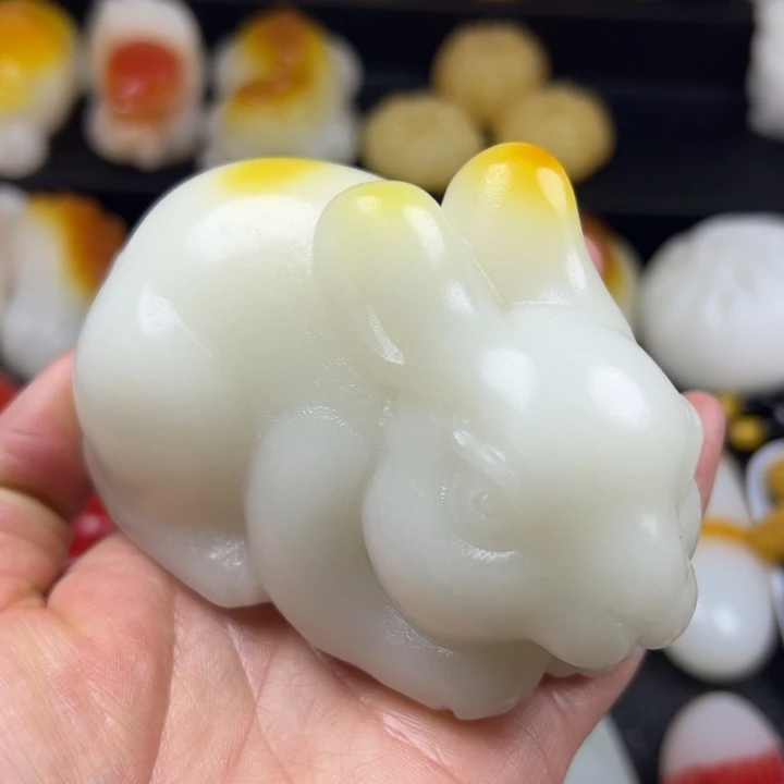 新疆戈壁五彩石金丝