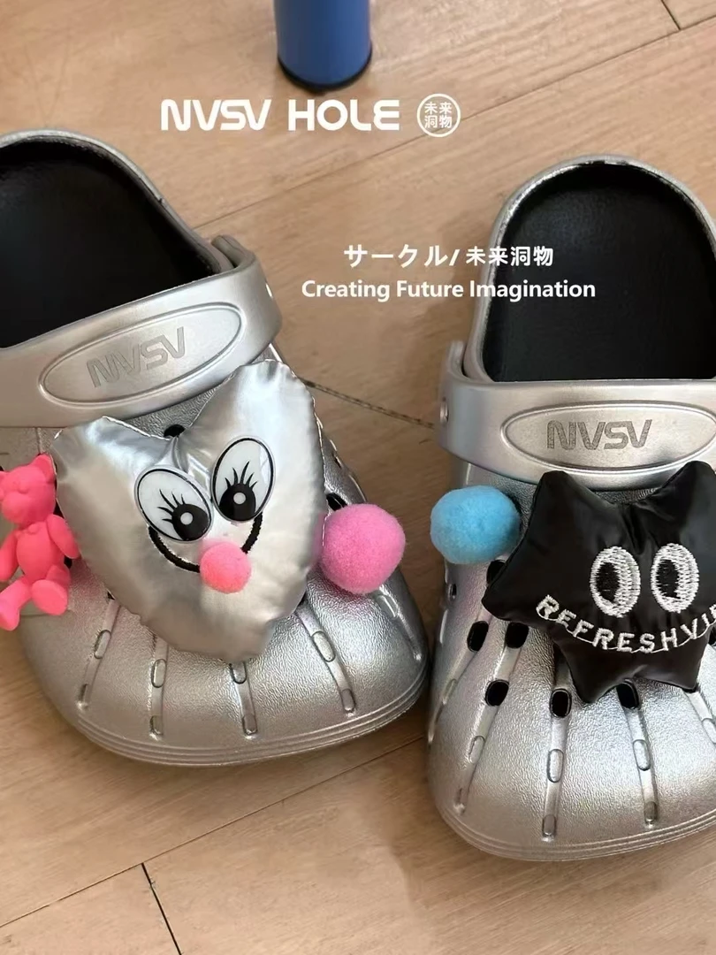 【haobaby童鞋】2025夏爱心眼睛甜酷洞洞鞋0273