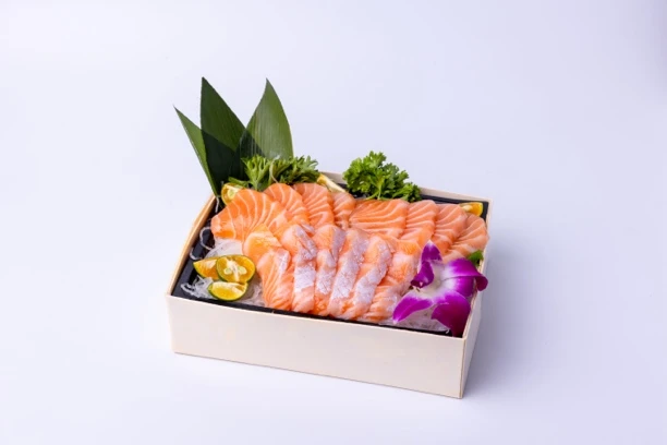 挪威三文鱼中段鱼腩双拼200克（赠酱油芥末）