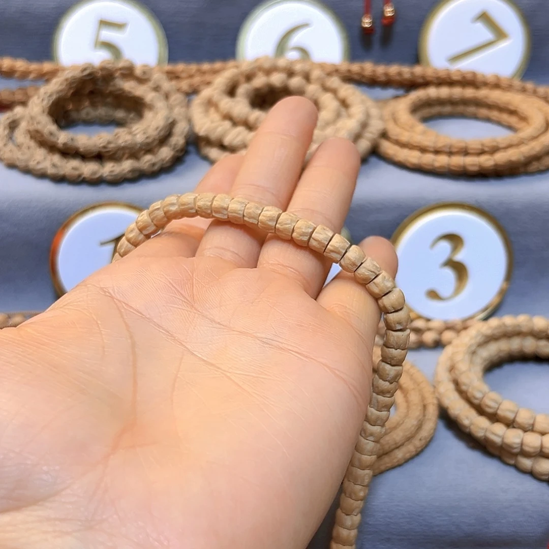 柏香籽/百香籽手串沚**迷