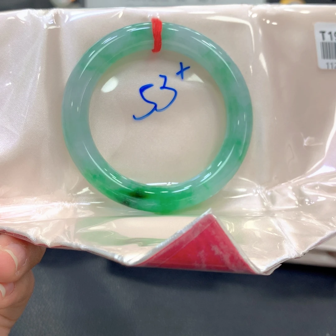 翡翠未镶嵌手镯翡翠30