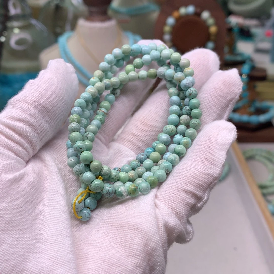 绿松石配饰未镶嵌