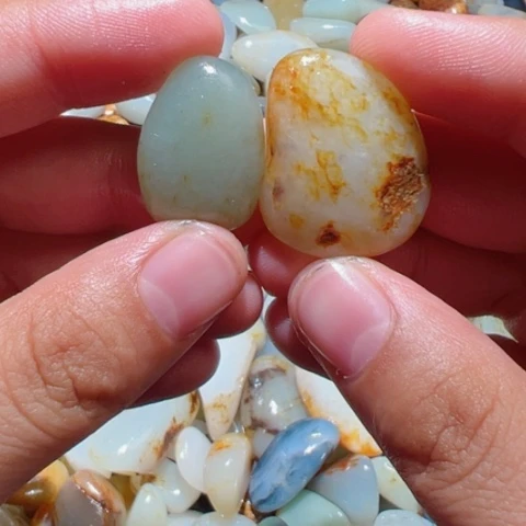 和田玉（糖玉）未镶嵌颈饰2-2