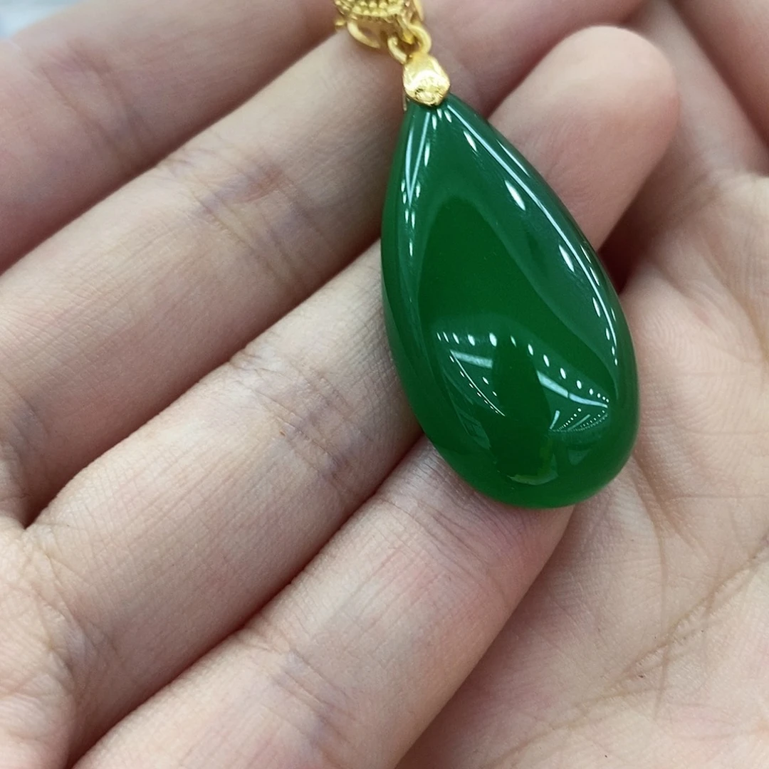 玛瑙/玉髓颈饰合金