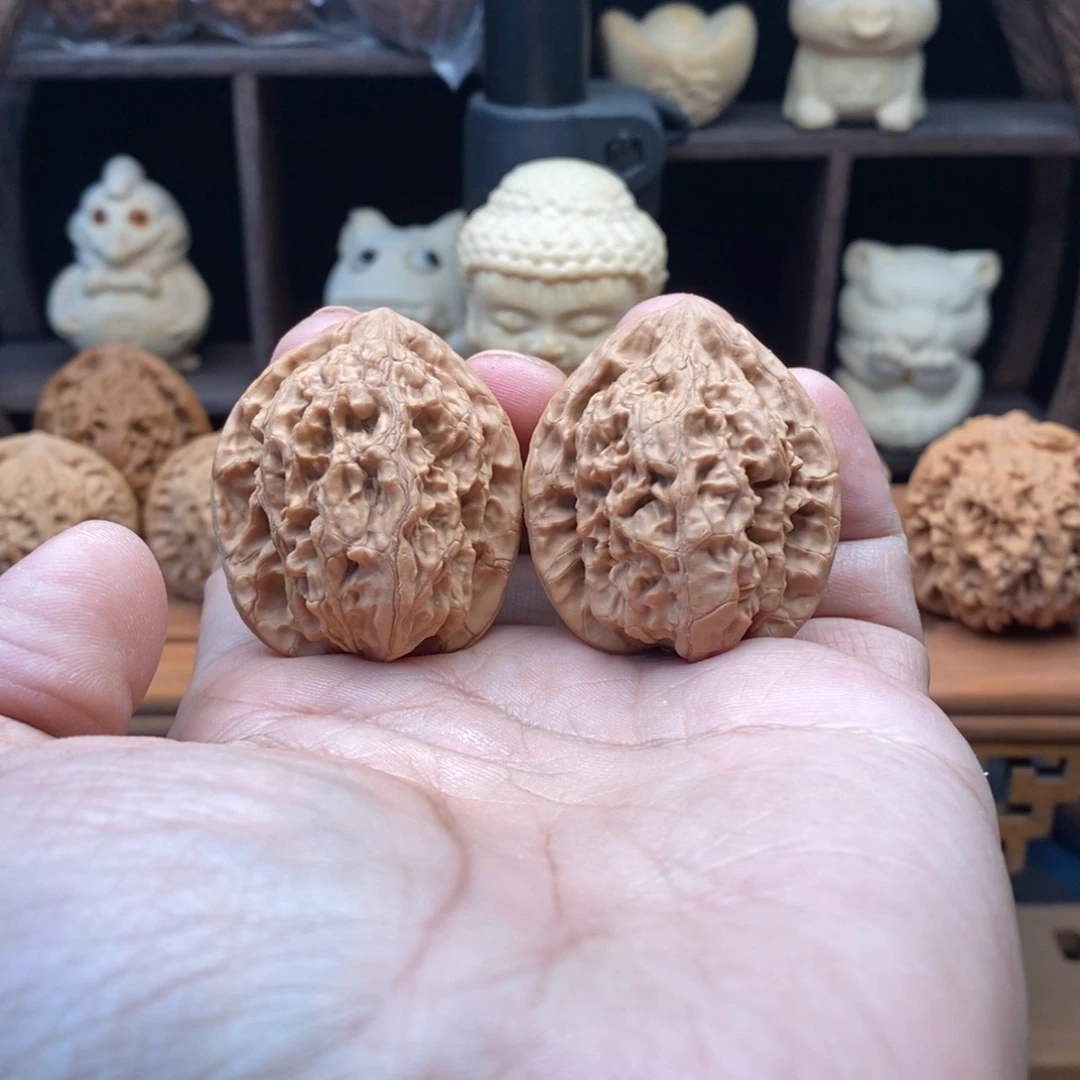 文玩核桃把件35+玉观音