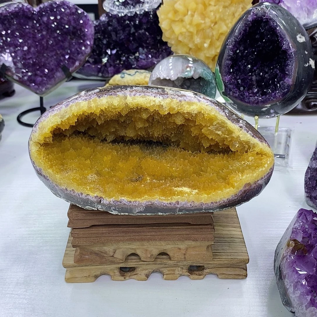 寶***兒未镶嵌水晶大型摆件（非配饰）