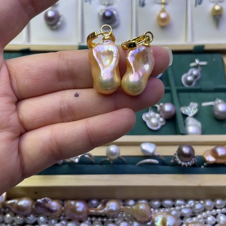 淡水珍珠耳饰合金