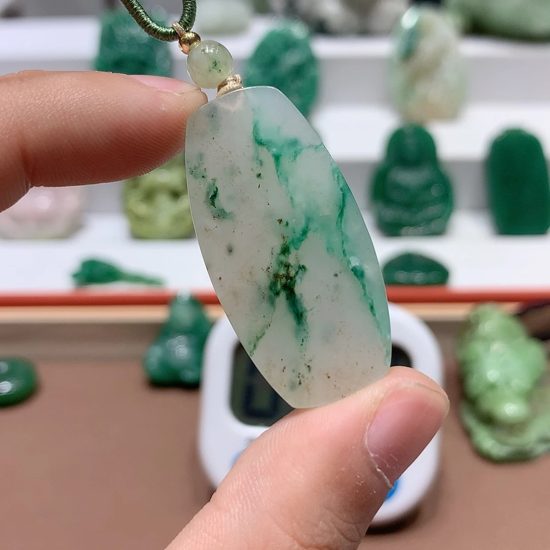 独山玉挂件未镶嵌