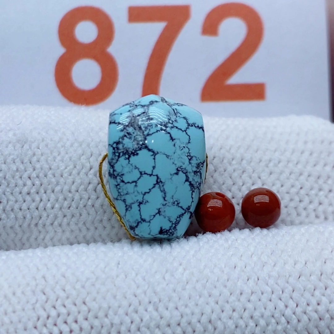 南红玛瑙未镶嵌珠宝奇石
