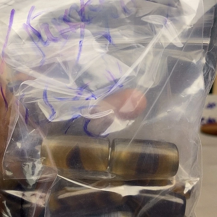 J*** 玛瑙/玉髓未镶嵌颈饰