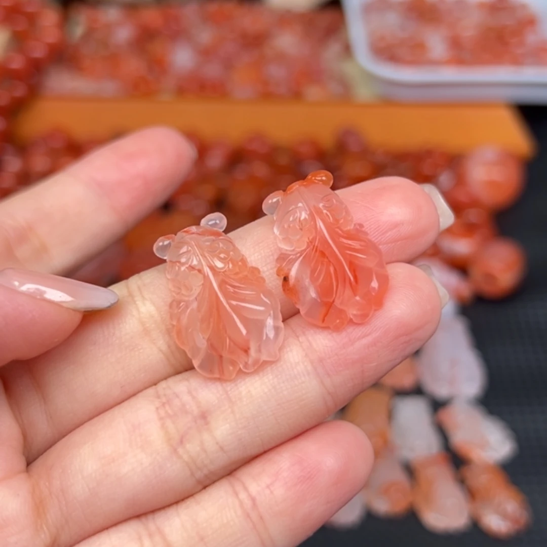 南红玛瑙未镶嵌吊坠(不含链)