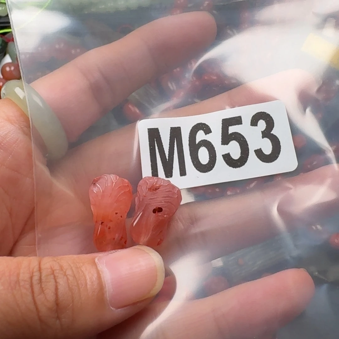 南红玛瑙未镶嵌珠宝奇石