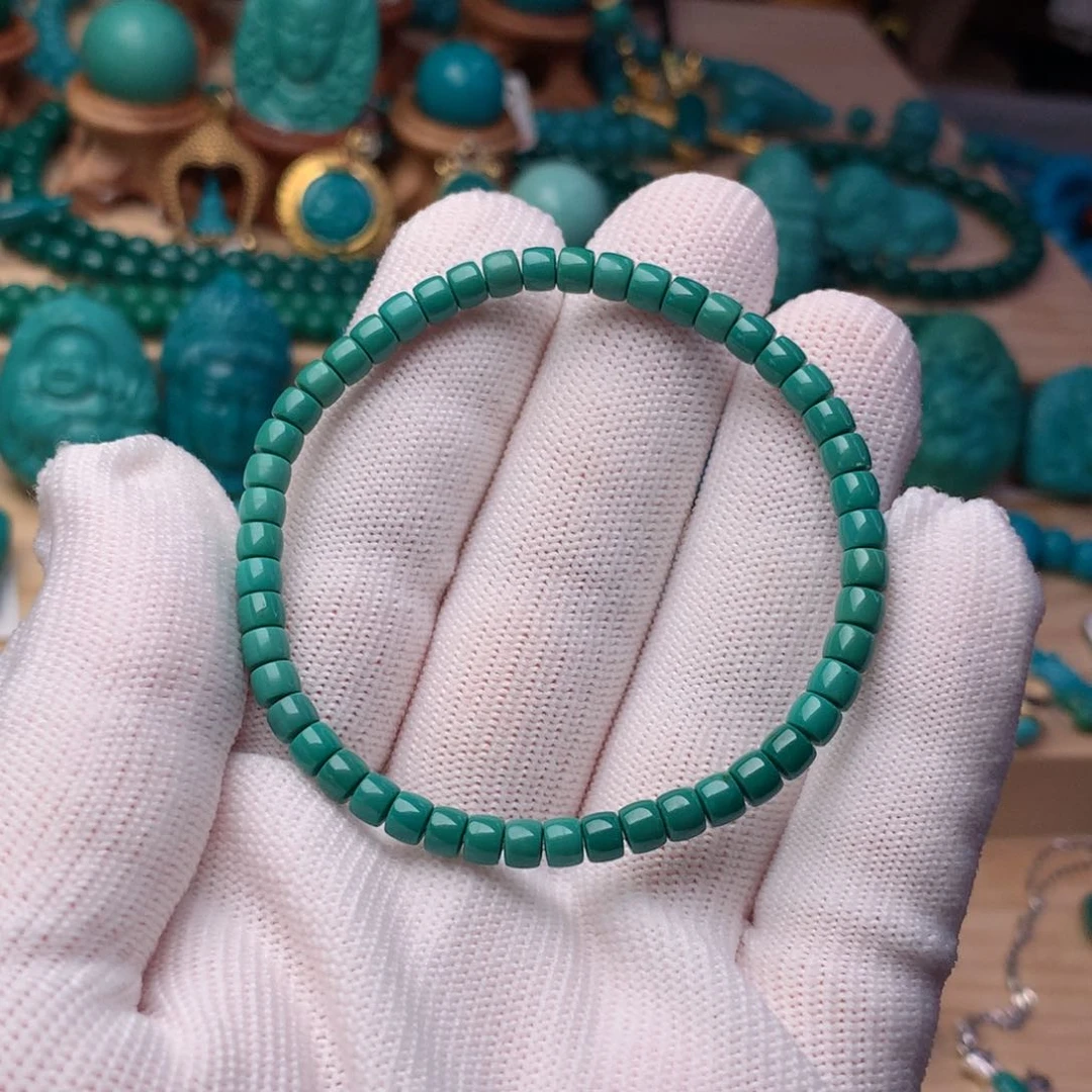 未镶嵌绿松石珠宝奇石青**上