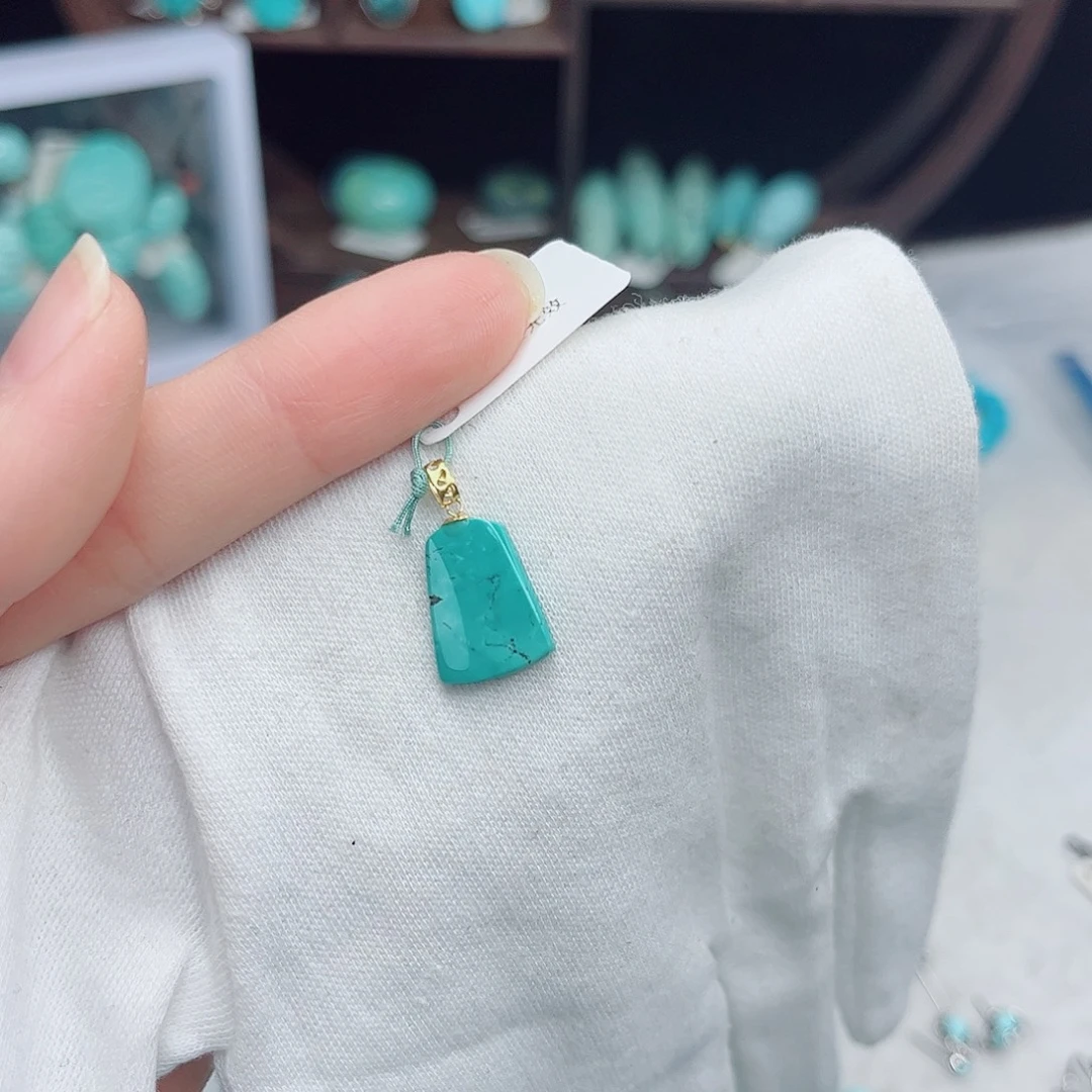 绿松石未镶嵌绿松石