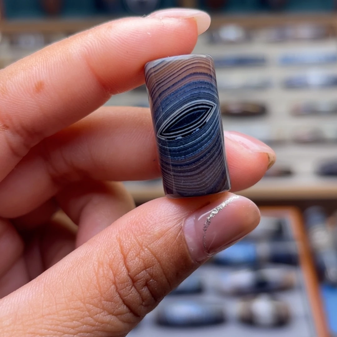 翰***༄玛瑙/玉髓未镶嵌颈饰