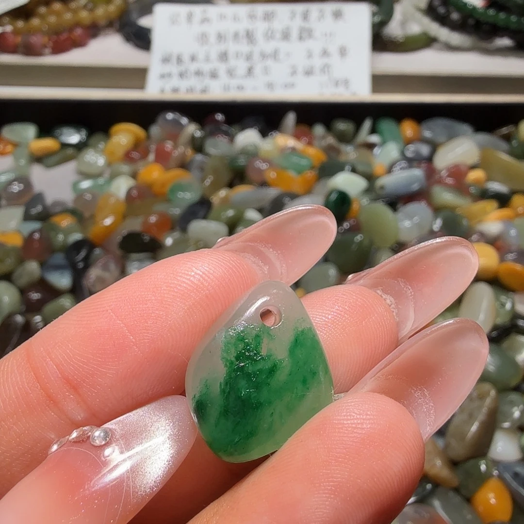 和田玉未镶嵌珠宝奇石