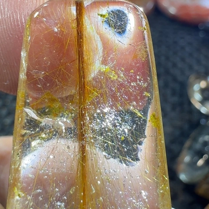 水晶颈饰未镶嵌往**风