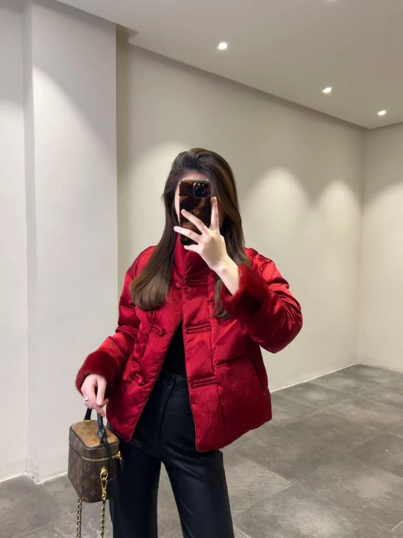 欧货 小立领新年红国风羽绒服