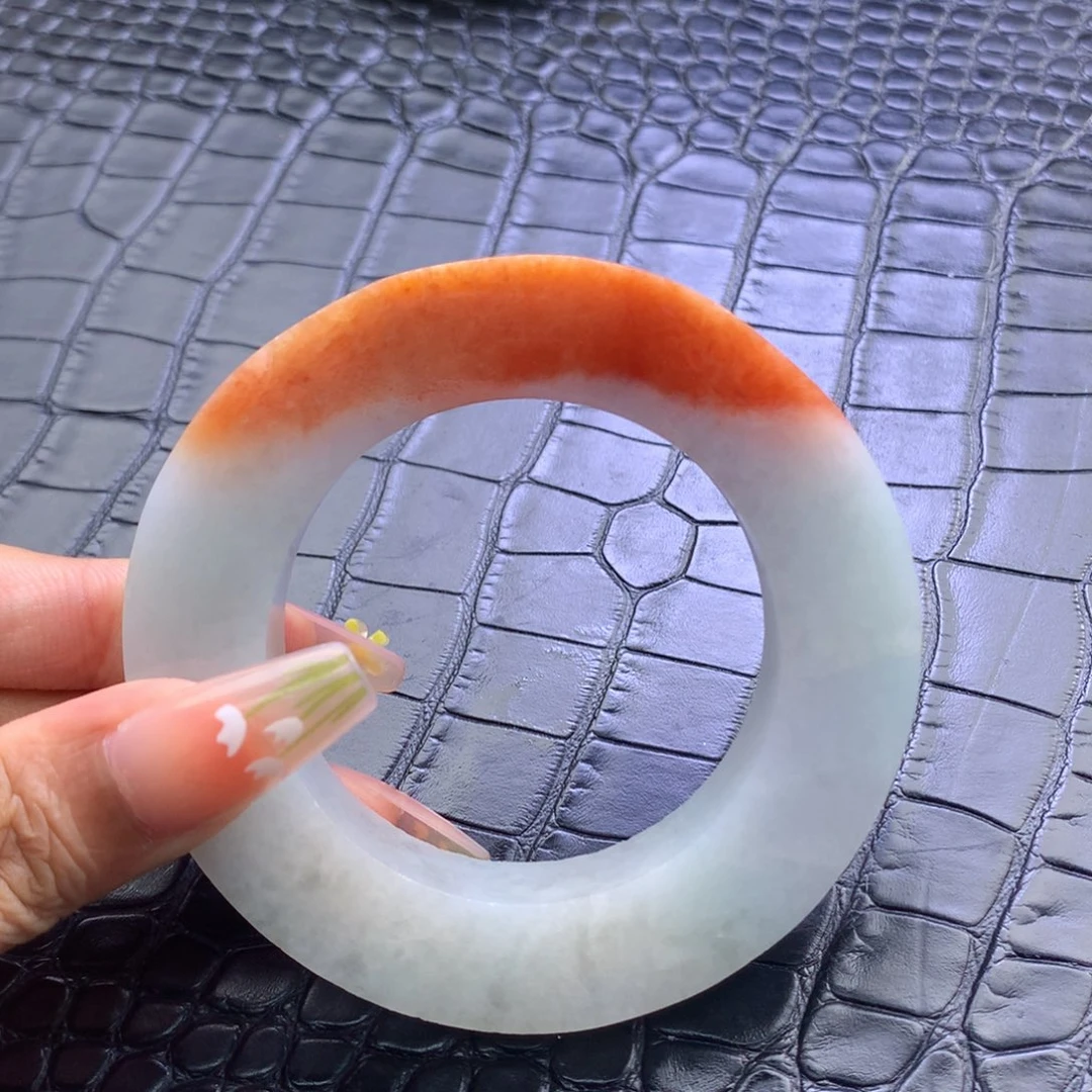 未镶嵌翡翠手镯定制翡翠