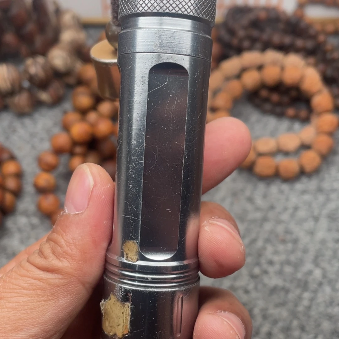 贡木天然贡木手串