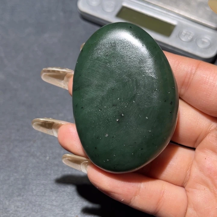 和田玉（糖玉）未镶嵌珠宝奇石