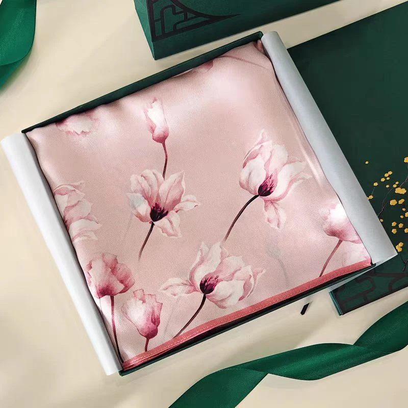 A079  绽放花朵粉布料70*70左右