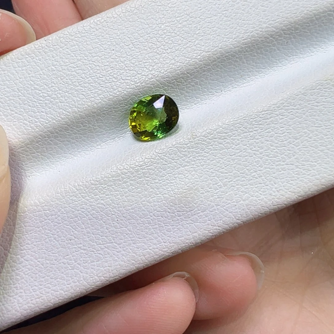 未镶嵌珠宝半成品碧玺1.1ct
