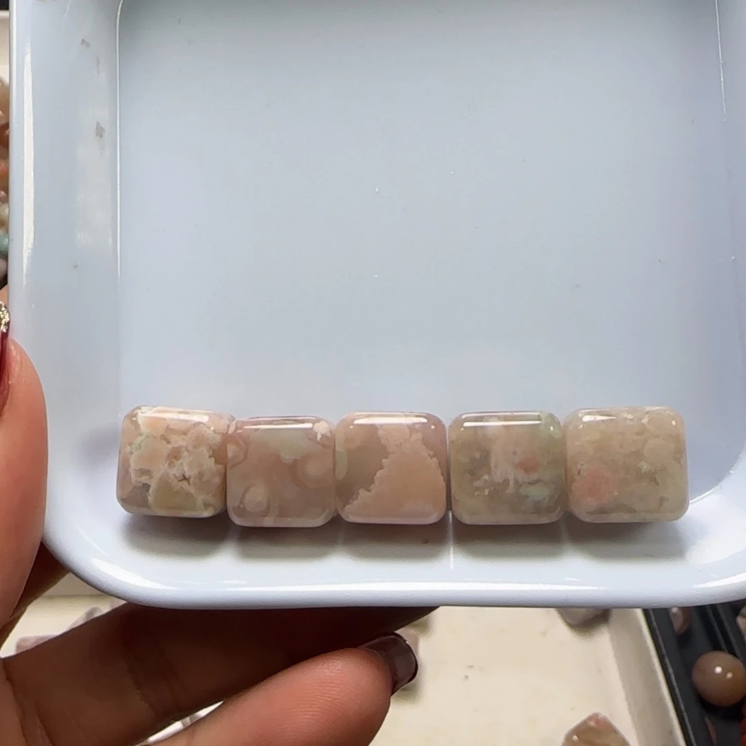 玛瑙/玉髓珠宝半成品未镶嵌