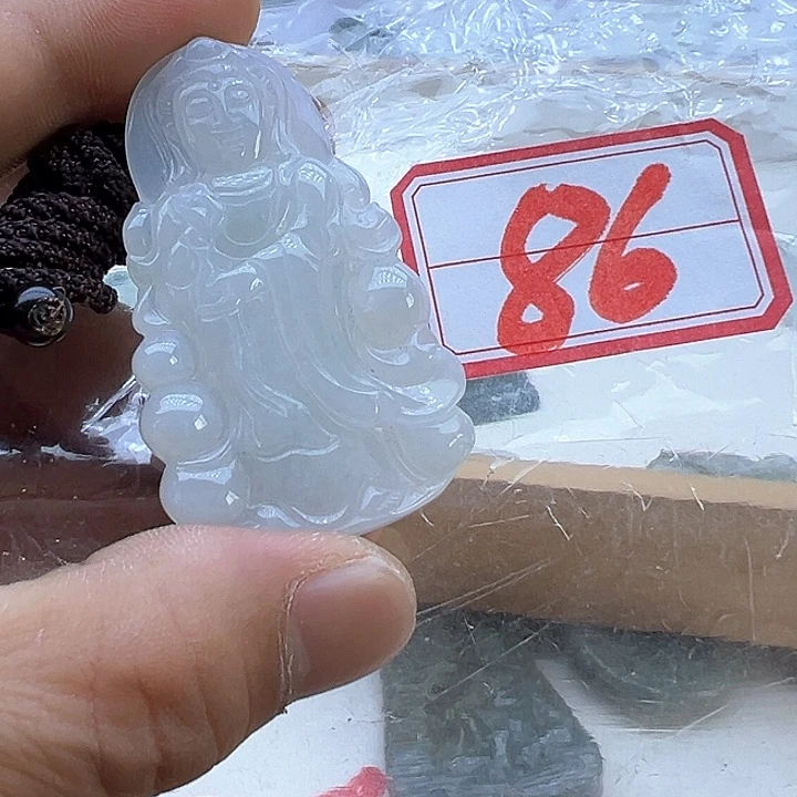 翡翠颈饰未镶嵌天然缅甸翡翠吊坠