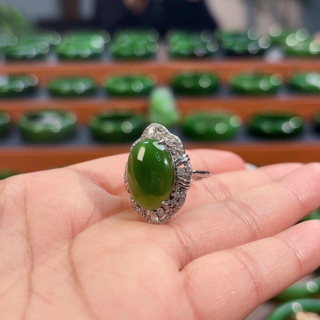 和田玉未镶嵌戒指